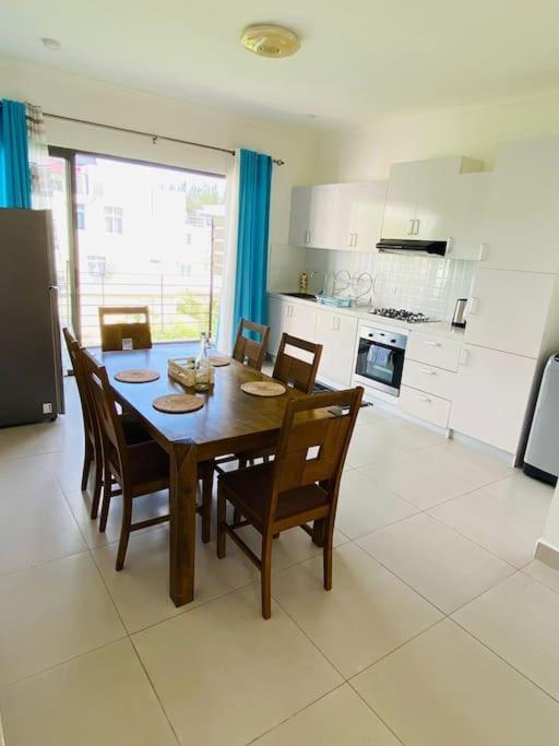 Beach Apartment Flic-en-Flacq エクステリア 写真
